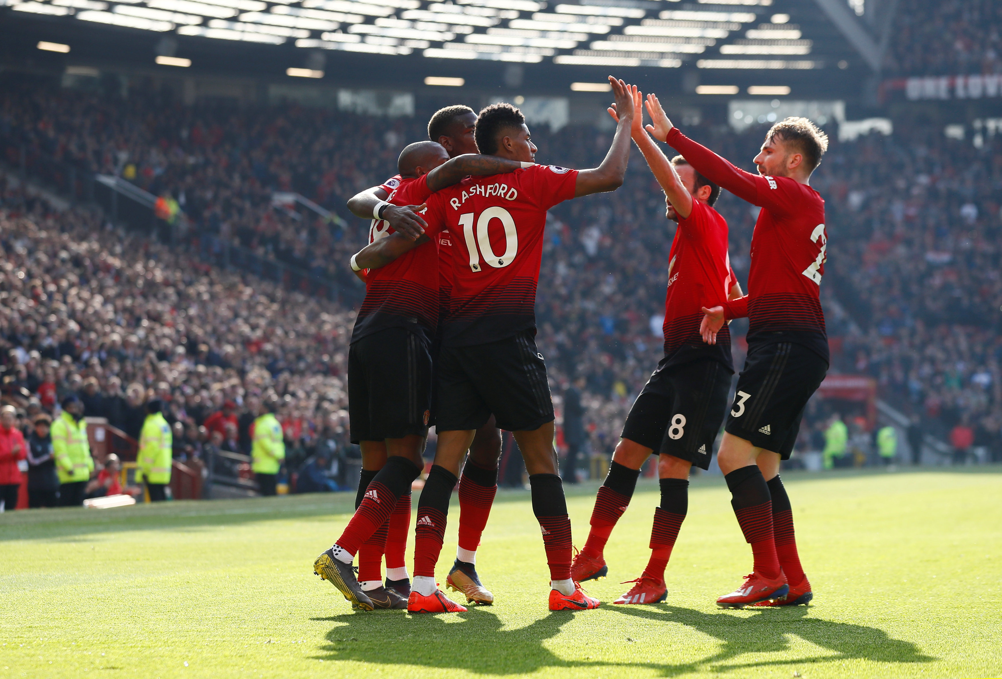 旺达和伊卡 旺达和伊卡